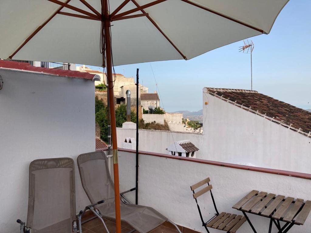 הוילה Yunquera Casa El Campanario מראה חיצוני תמונה